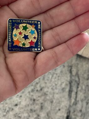 Volunteer Appreciation Enamel Pin - Multicolor Stars